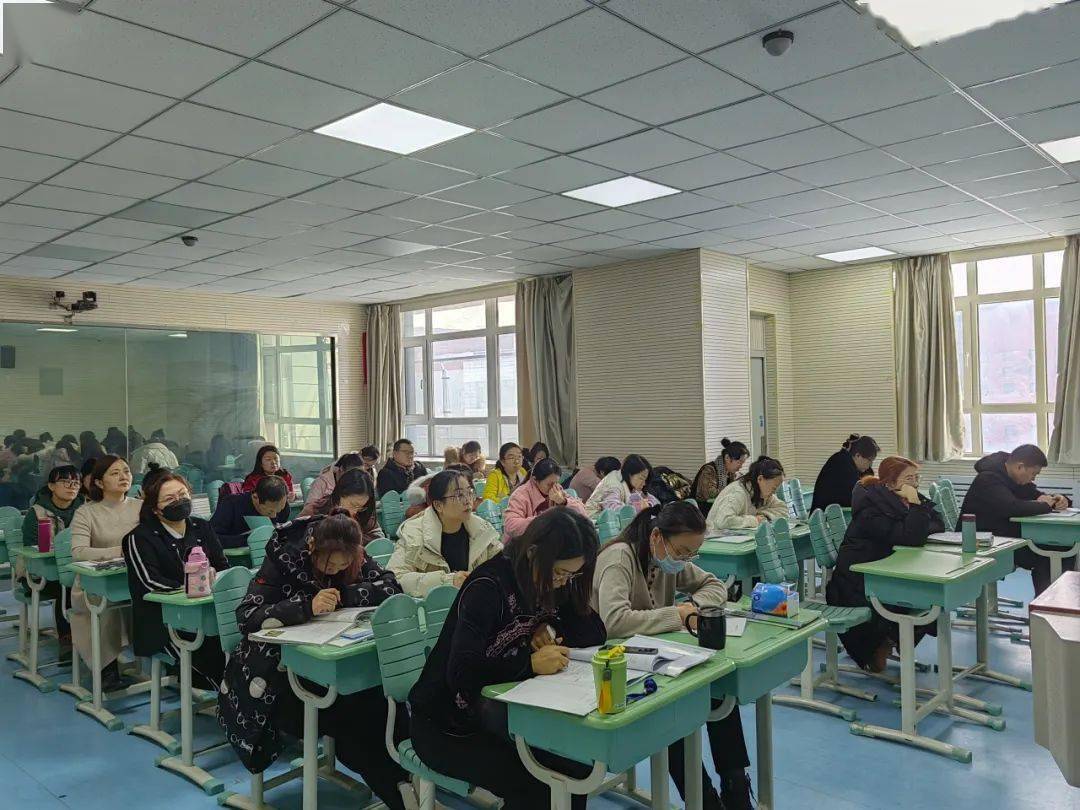 集备领航新征程,砥砺前行共成长----沙湾一中九大学科参加塔城地区