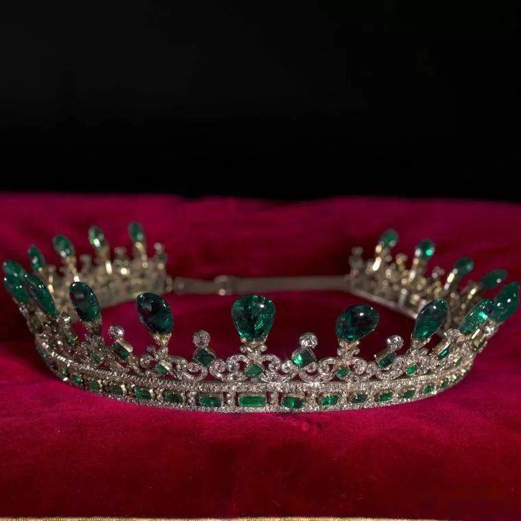 是次展出为hm政府与第三公爵夫人的庄园共同安排,目的是让公众可以