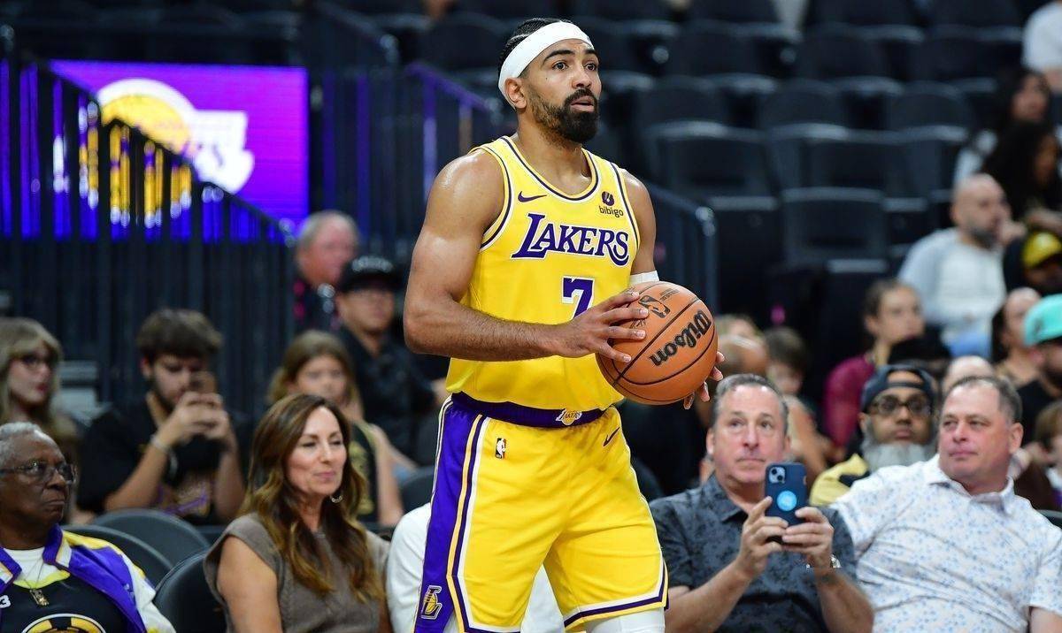 休赛期因1千万错失最佳引援_斯特鲁斯_文森特_球员