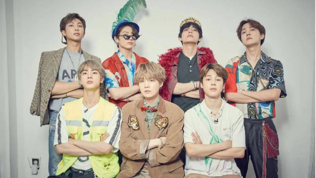 他俩同框太炸了!_张艺兴_金希澈_偶像