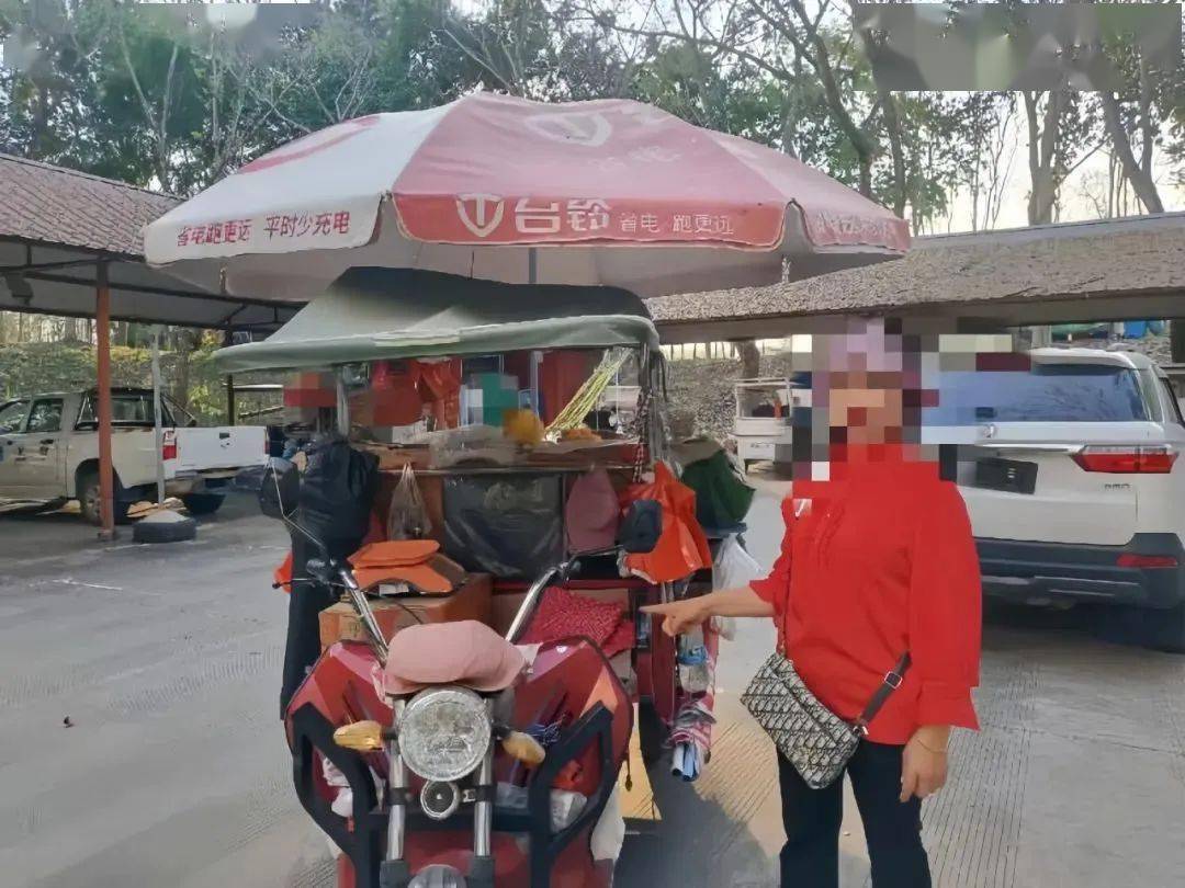 以案释法占道经营不可取乱摆摊位伤市容