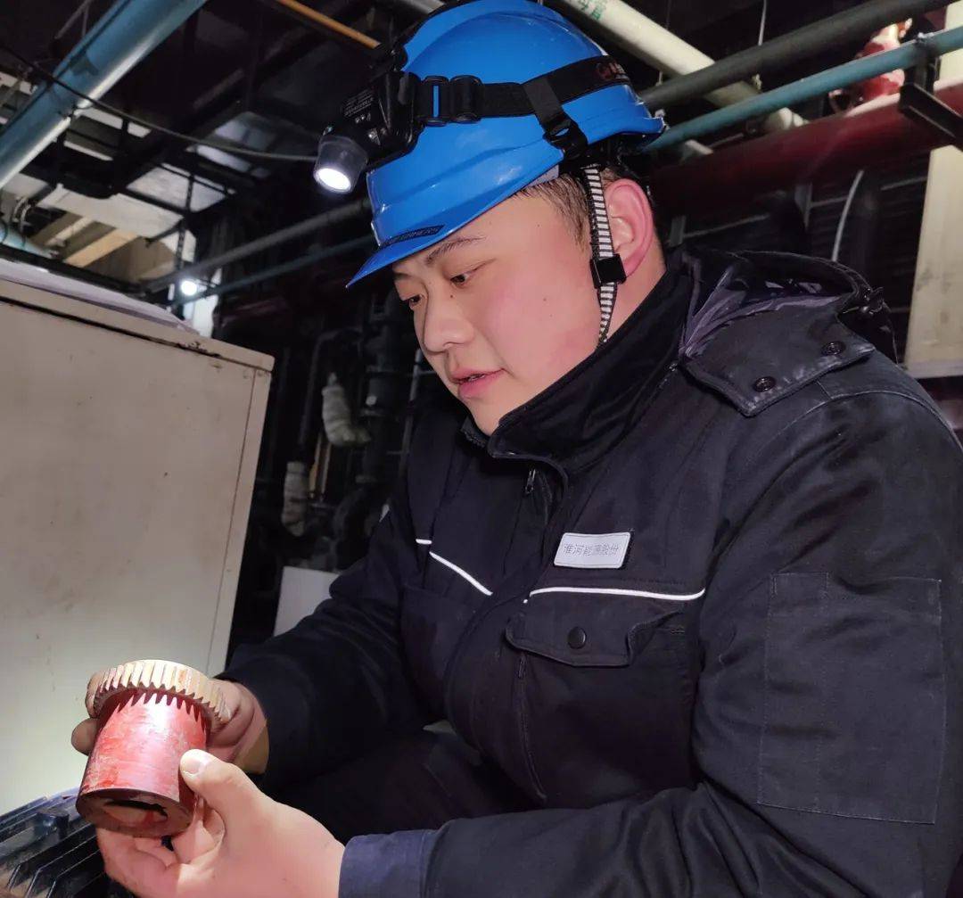 雷锋_企业_工作