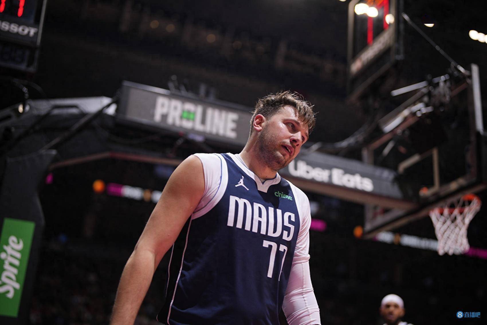 全面但失误多!东契奇半场12中6拿15分7板7助 有多达5次失误