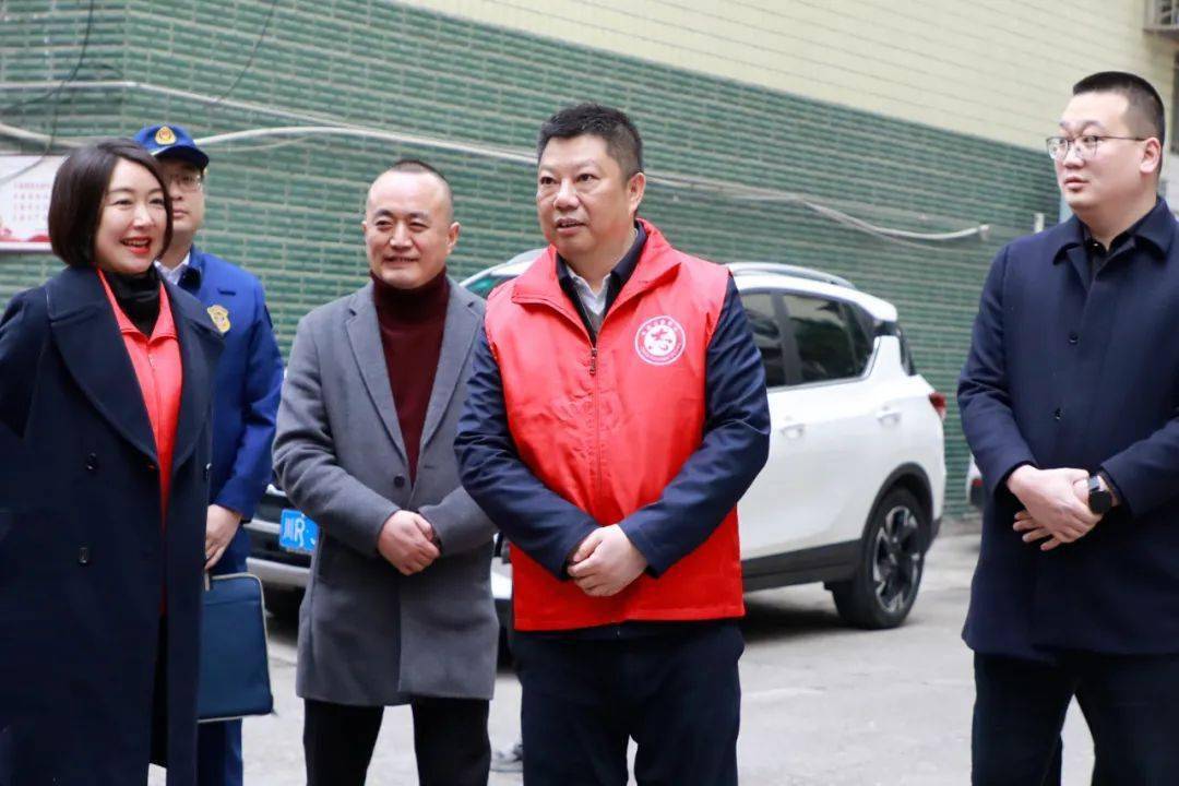 我市举行德耀巴蜀情满阆苑阆中市第四届道德模范颁奖暨学雷锋文明实践