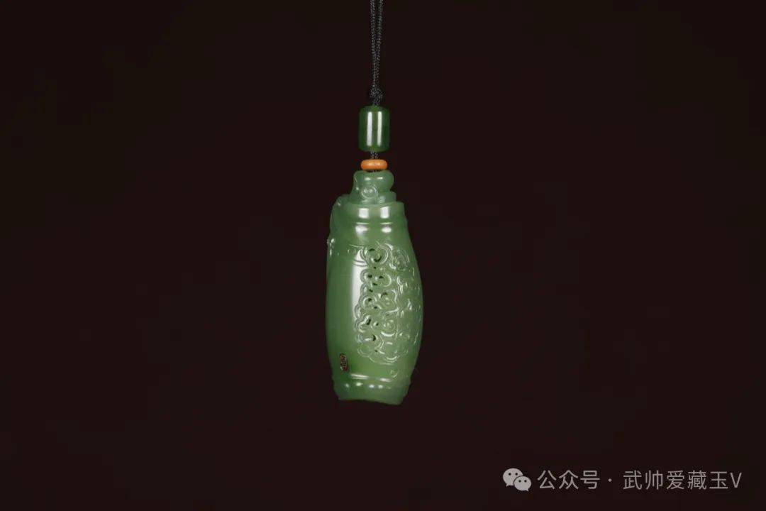 00开播玉作轻灵,暗香流动造型精美,话谈春秋个人简介武帅藏玉创始人