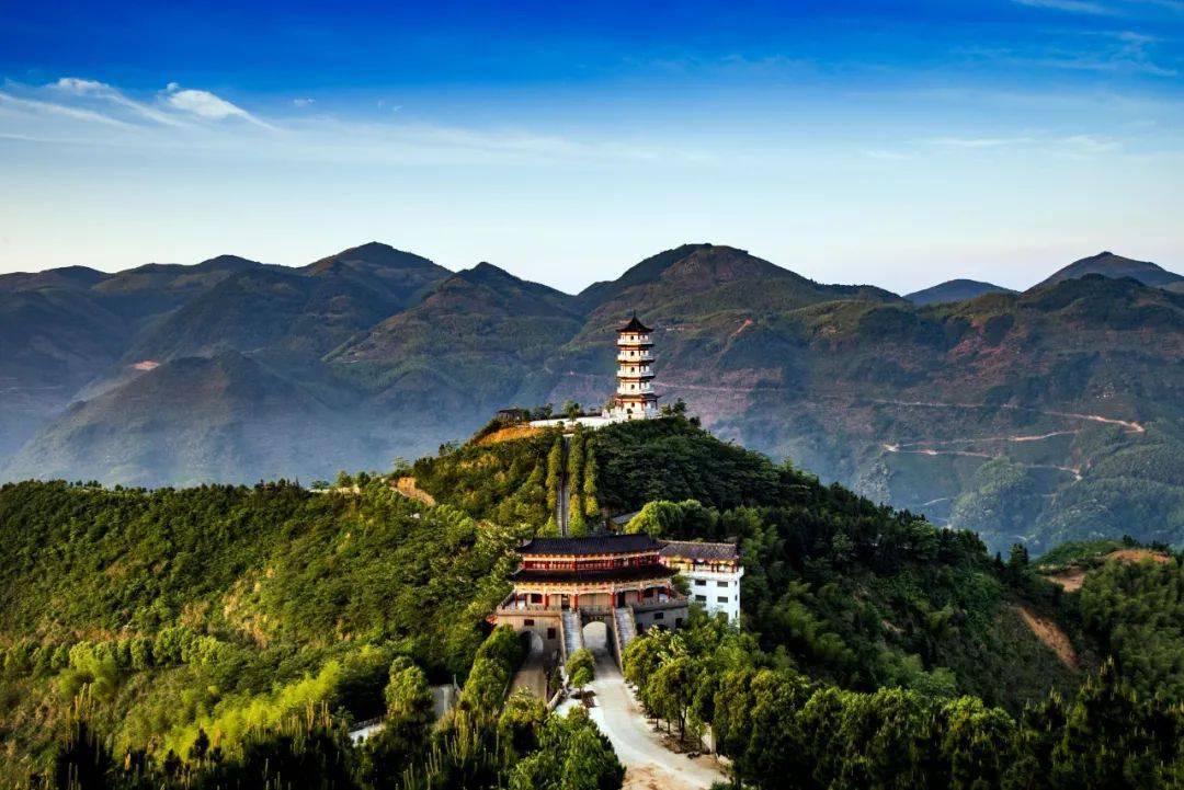 优惠政策3月8日活动时间仙岛湖景区02景区导航东方山风景区活动内容:3