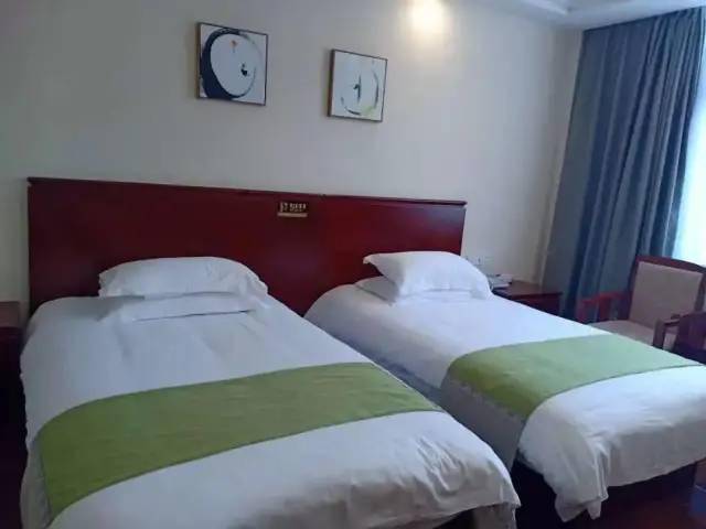 海中洲国际五星大酒店舟山  自在大酒店 (未挂牌四星酒店)东港海富