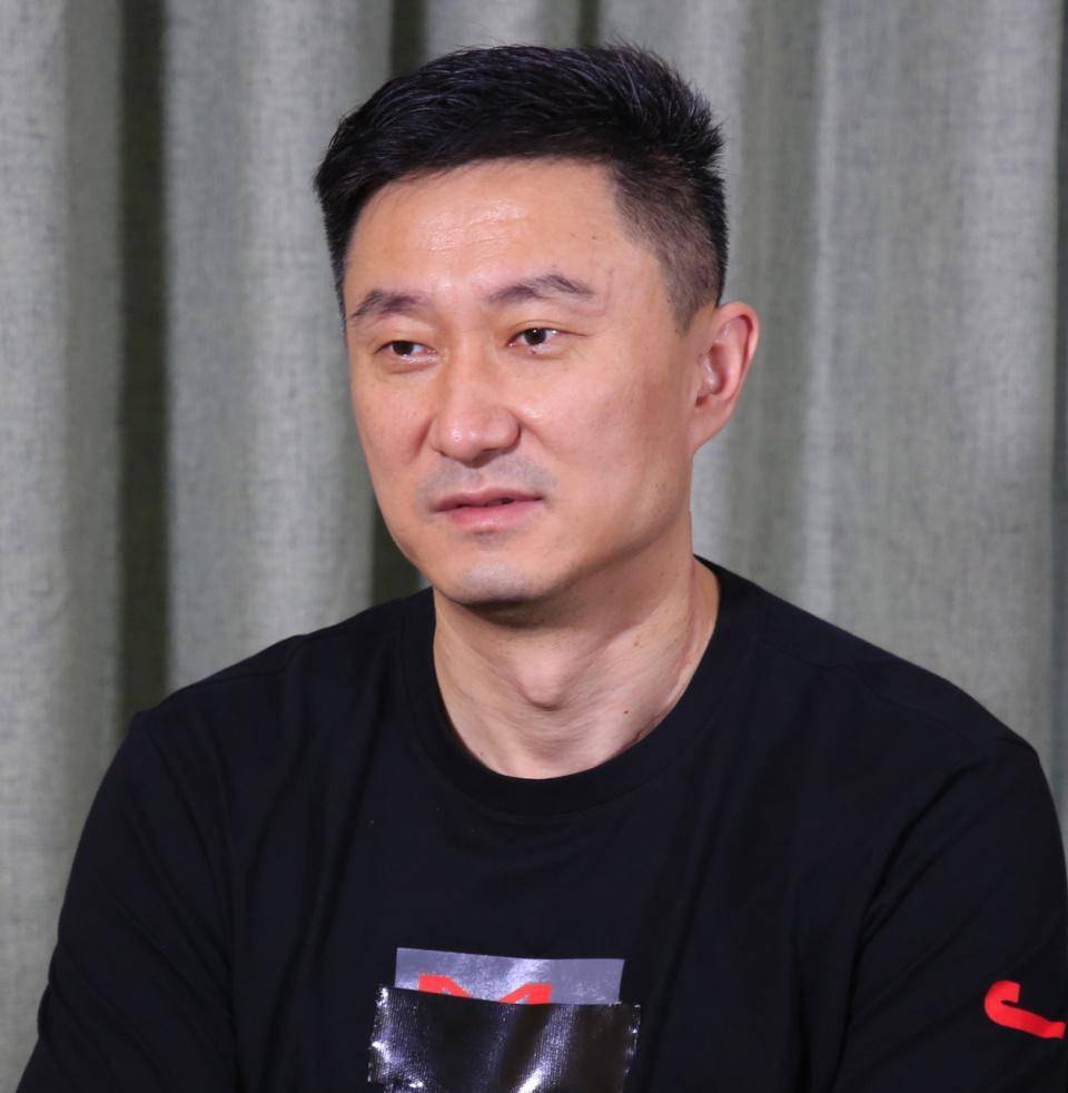 杜锋与李春江将竞聘中国男篮新任主帅?真相揭晓!