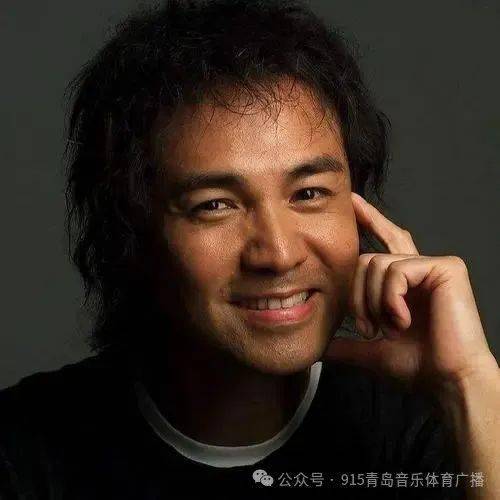 吹落恩恩和怨怨就像一阵风抹不去的从前看不清的岁月时光飞逝如电为何
