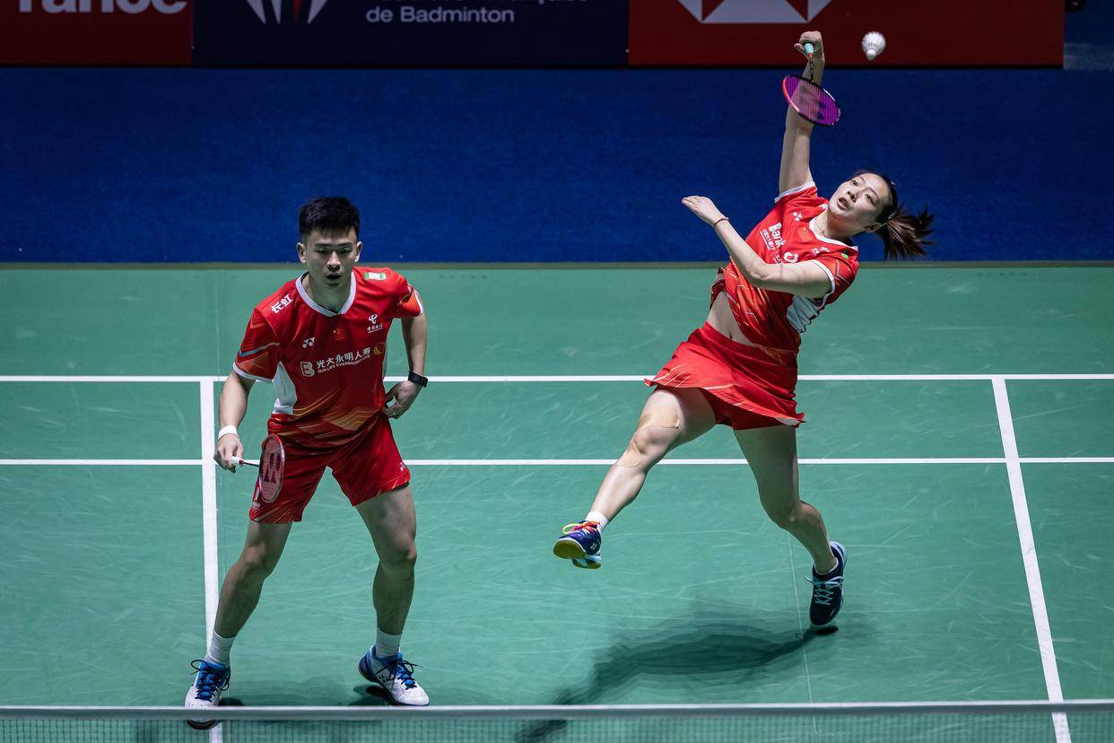 羽毛球法国公开赛郑思维黄雅琼晋级混双八强