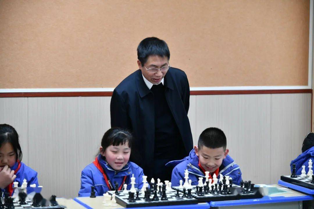 以棋明智棋妙无穷丨国际特级大师世界冠军王玥国际象棋进校园活动在