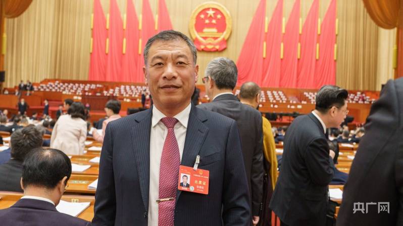 两会声音全国人大代表张德斌新型职业农民的培养应因地制宜因材施教