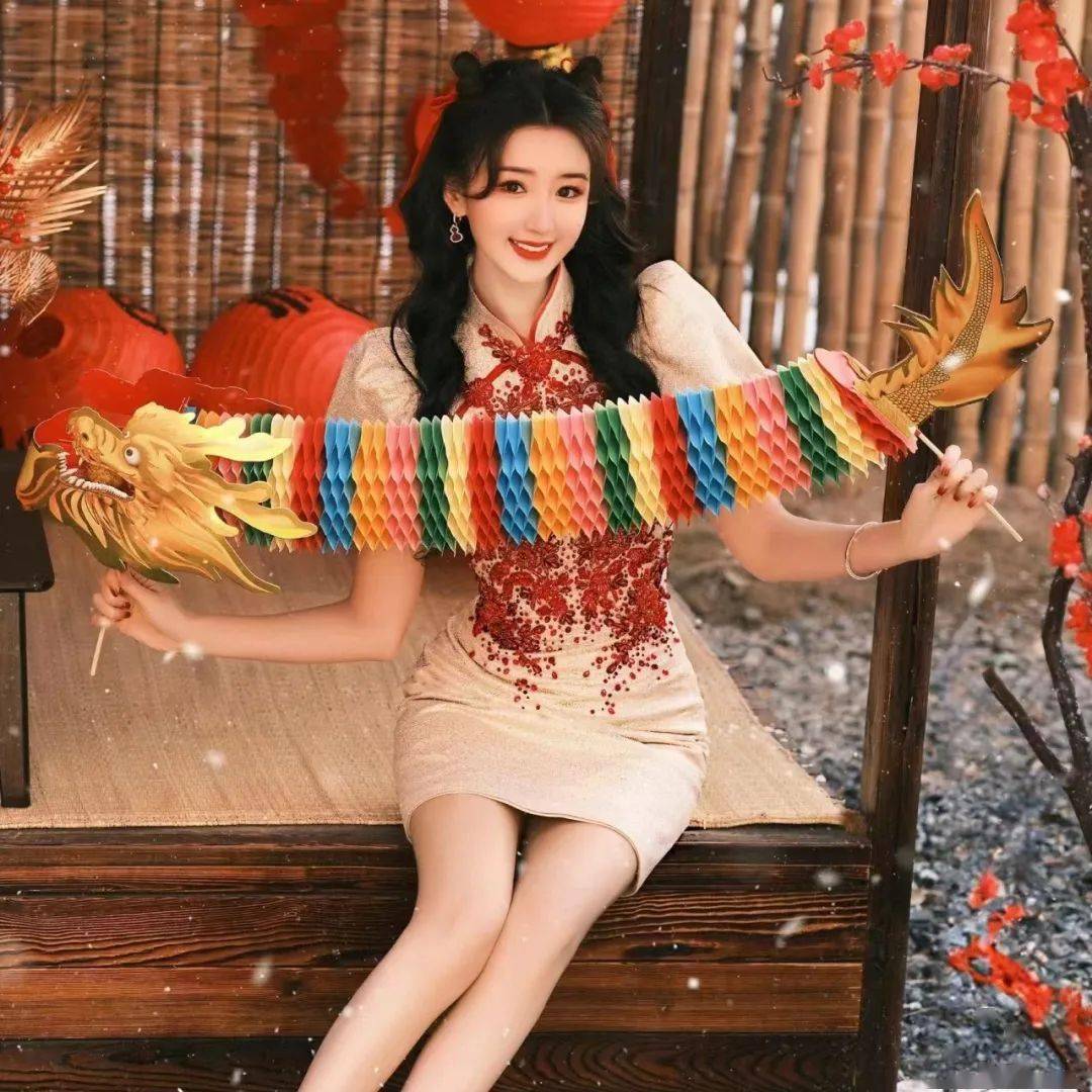 宋轶76她可以是杀伐果断的刑警队长也可以是是信仰坚定的女战士代表