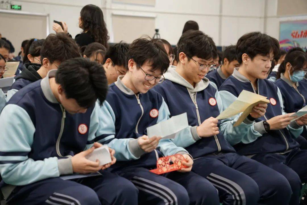 青春勇担使命 强国复兴有我——天津市第三十二中学举行2024届高三