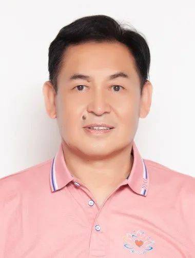 区青年志愿者协会会长苗开明即墨区灵山牛齐埠小学校长杨为岩环秀街道