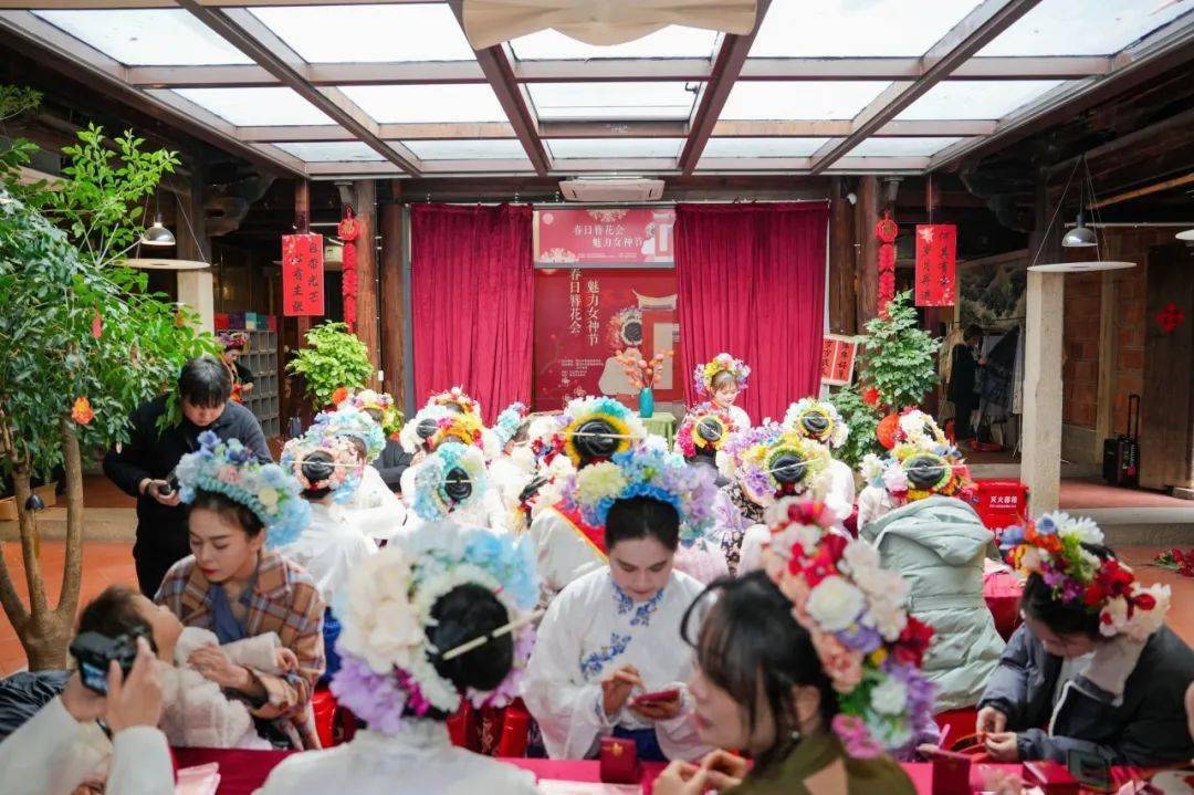 把春天簪在头上五店市春日簪花大会太赞啦