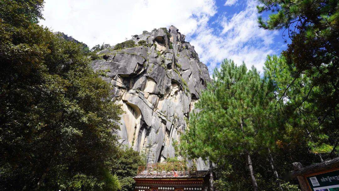 2024年旅行就选这条线主持人带队4月就出发西藏天路之旅3980元起