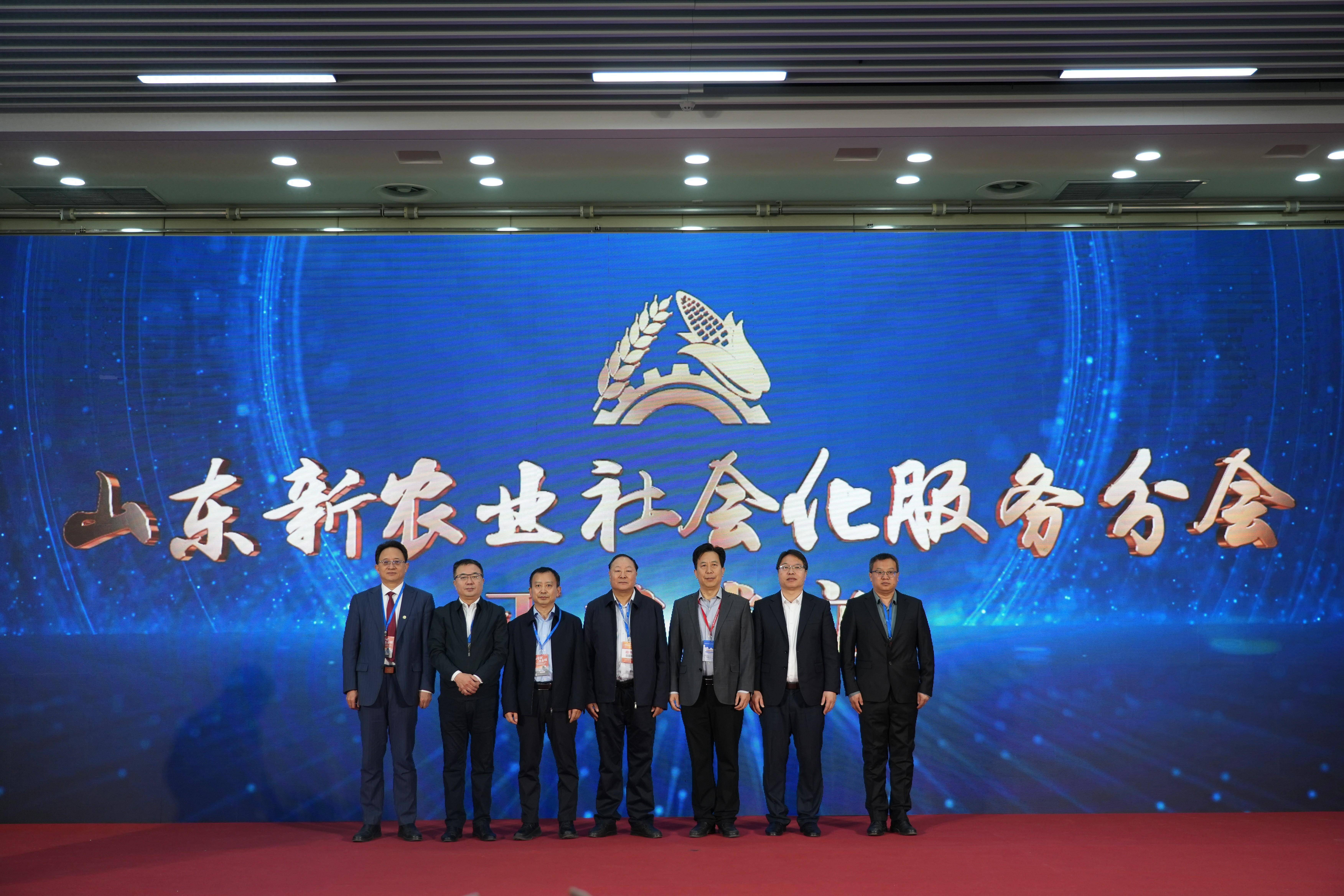 厅原副厅长,一级巡视员褚瑞云,山东省工信厅服务体系建设处处长郑月峰