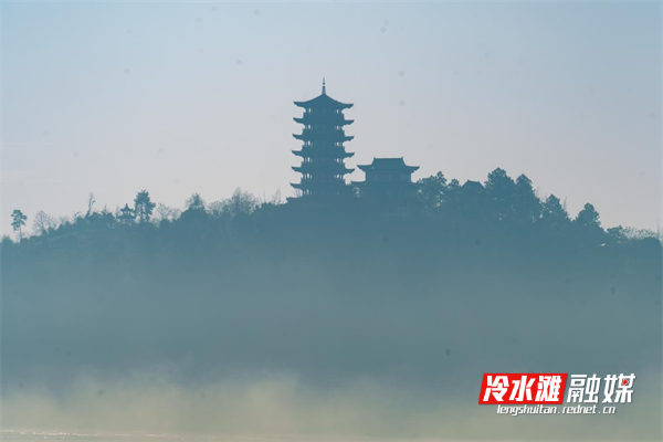 永州冷水滩晨雾缭绕水墨丹青