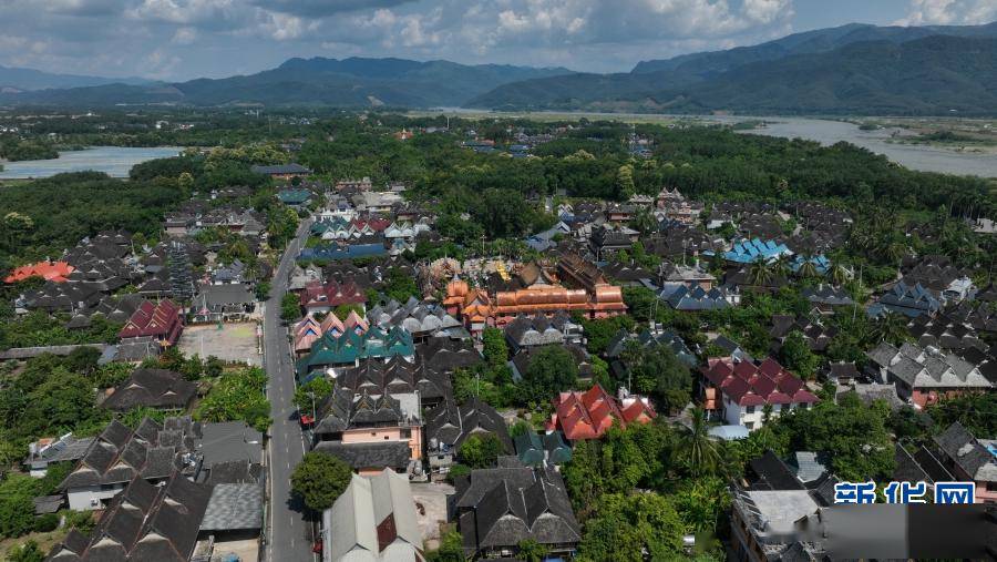 民族团结之花开出幸福答卷