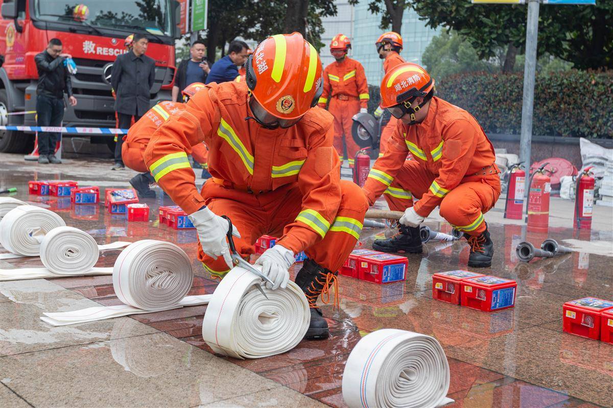 市民学打假,科技防火灾,武汉消防开展"3·15"消防产