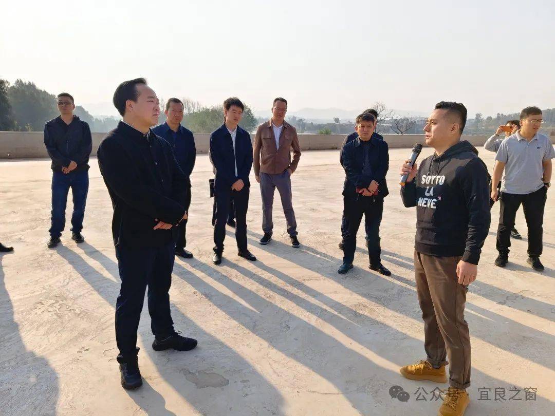 欧明锋现场调度产业园区项目推进