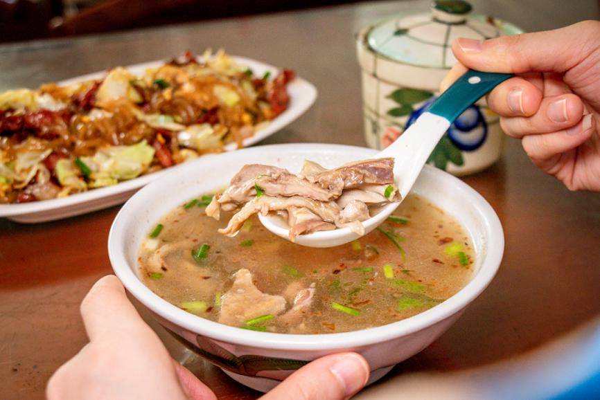 九爷宅(后万村史馆)>必大之门>萝卜腌菜博物馆>炮弹坑>历史文化博览园