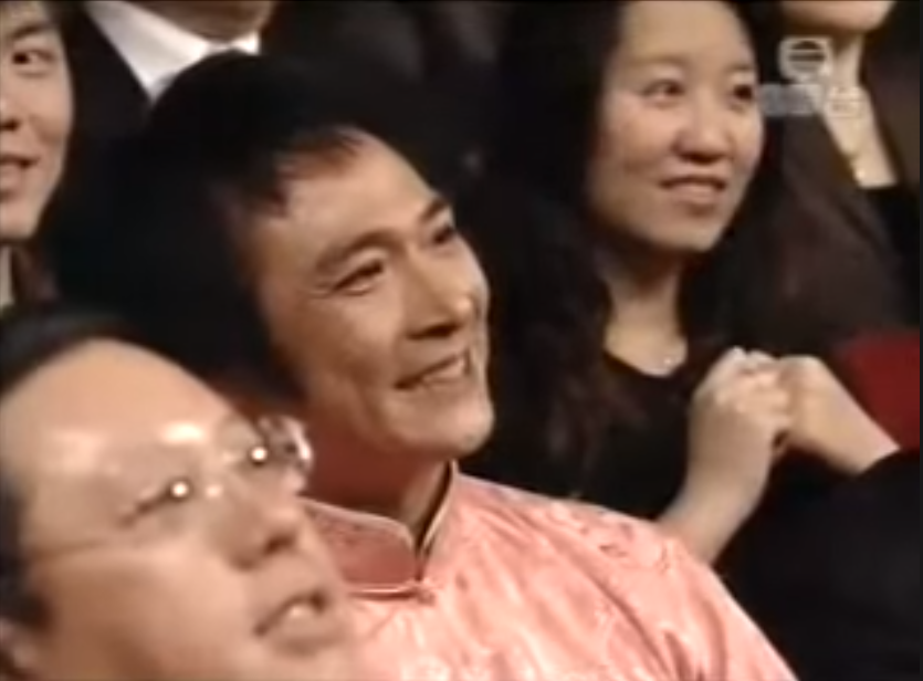 颁奖礼结束后,吴镇宇还说"错话",他直言约好有"关系":我是一个独来