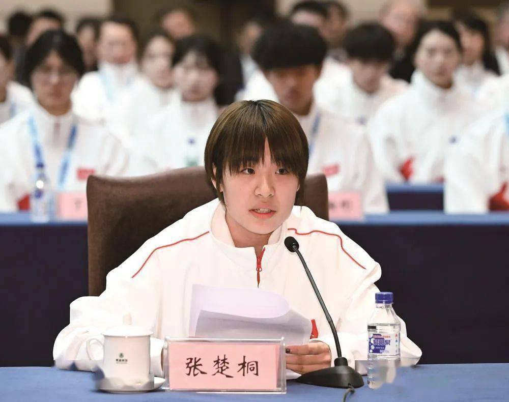 冰雪头条十四冬吉林省参赛优秀运动员教练员工作人员代