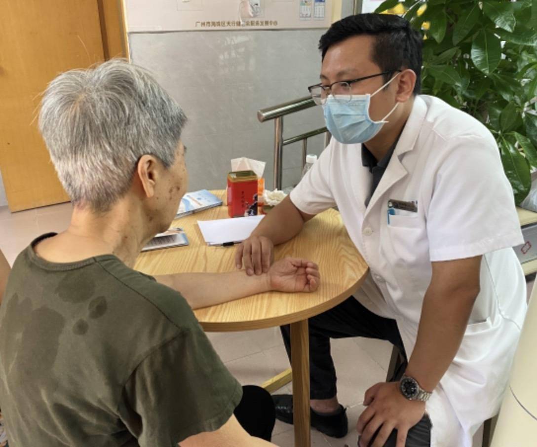 在长者饭堂除了吃饭还能干点啥广州海珠养老服务办出新花样