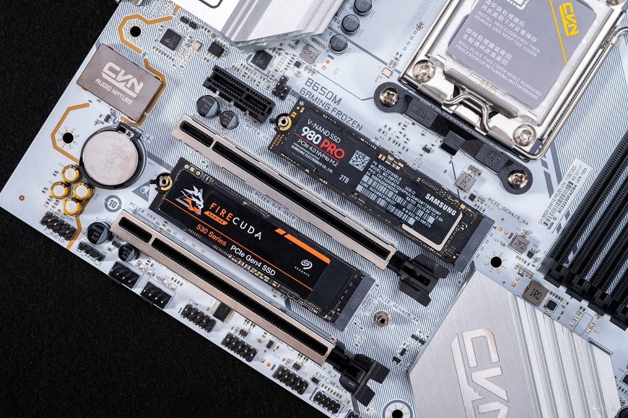 七彩虹cvnb650mgamingfrozenv14战列舰上手平价b650的版本答案