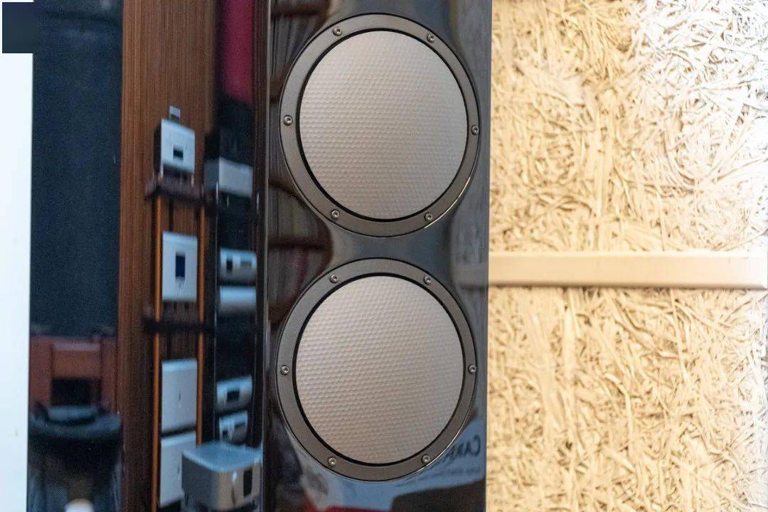 器材测评聆听记忆中的新参考点马田martenmingusseptet落地音箱