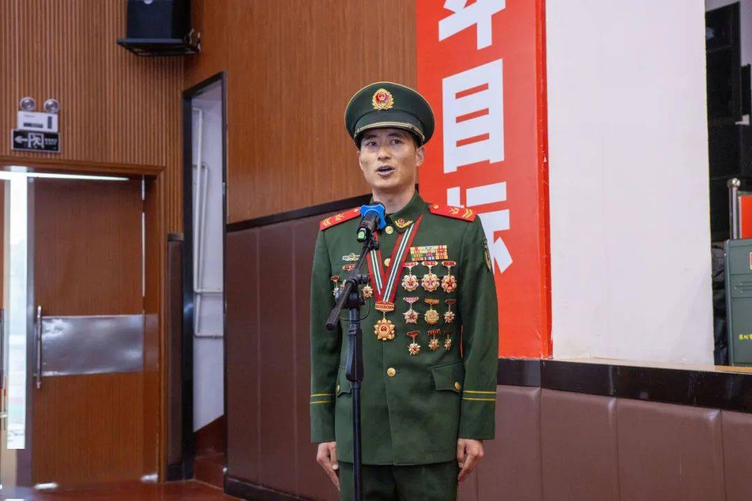 武警湖南总队新兵团喜迎2024年春季新兵入营