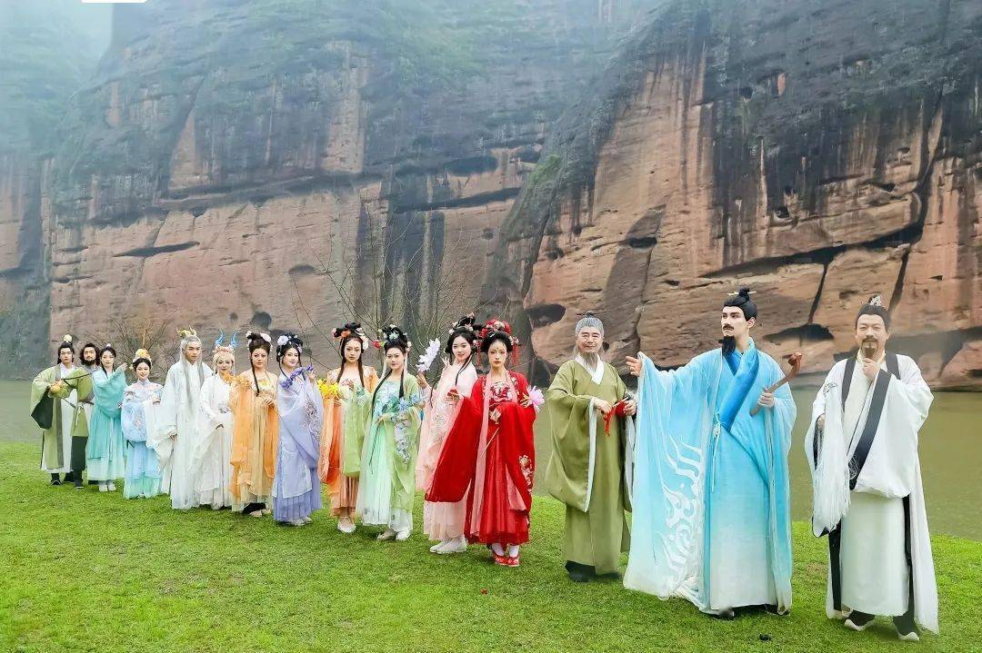 超豪华神仙阵容鹰潭这个景区神仙聚会共迎春