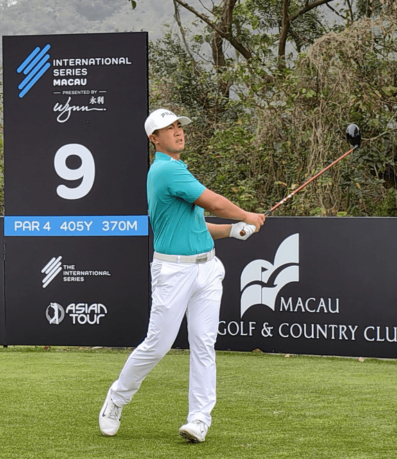 克拉克升至男子第四,女子前十无变化_锦标赛_卫视_高尔夫