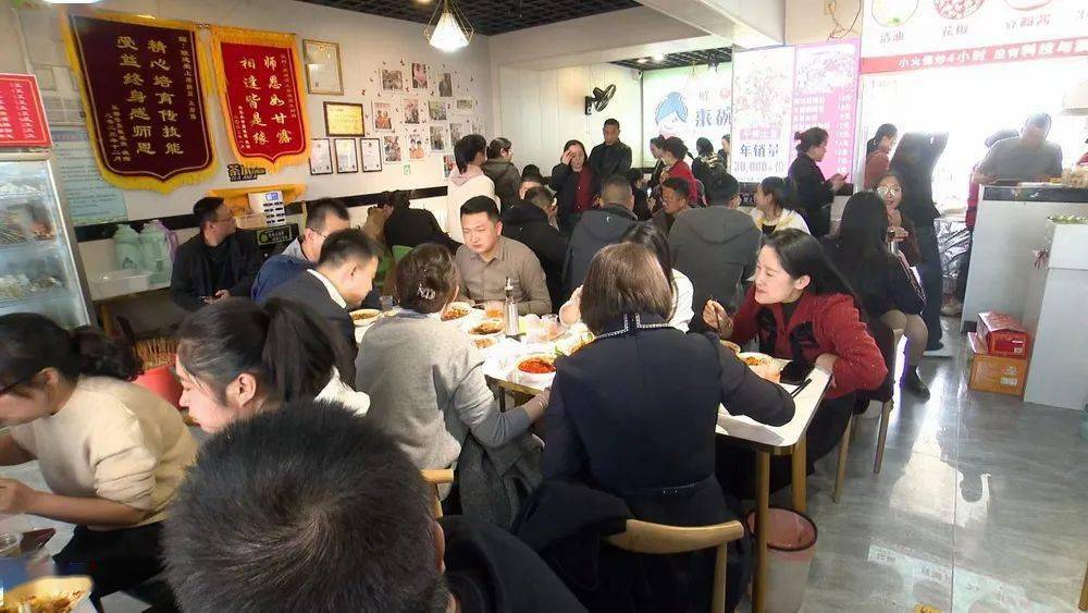 海东市乐都区寿乐镇麻辣烫火遍四方