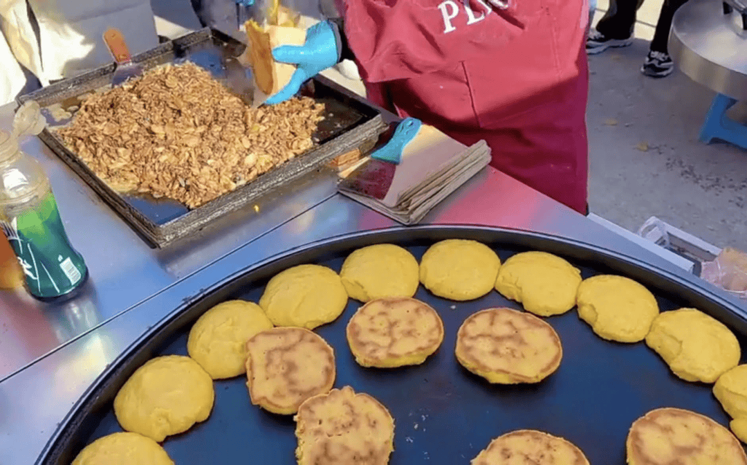 不是天水这里是衡水网红麻辣烫引来市民排长队