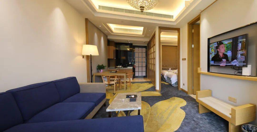 台山颐和温泉大酒599元享豪华温泉套房房间独立泡池含