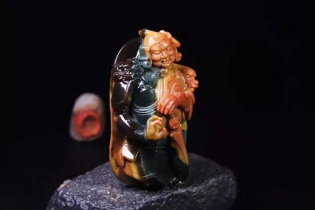 手工雕刻韦陀菩萨,无法复制的艺术品_不知道_原料_金刚