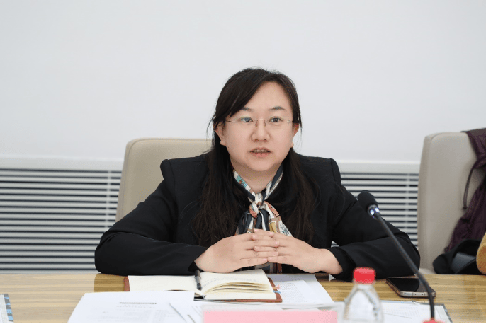 中国生物技术发展中心卢姗处长强调了对脑科学项目及青年科学家项目的