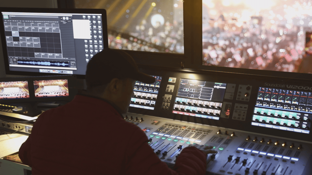 独家常德市广播电视台演播大厅到底有多专业