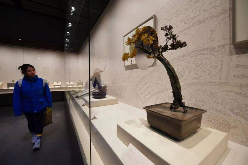 中国园林博物馆展览上新 展示"铜镜"发展变迁_部分_多维度_艺术品