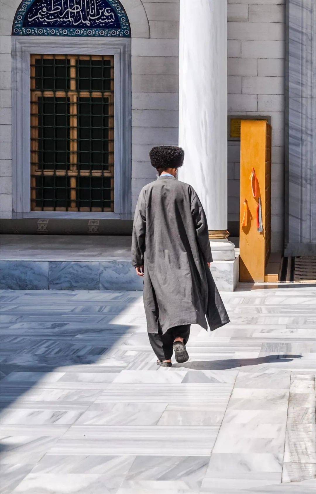 比朝鲜还封闭却富得流油这个几乎没游客国家67水电