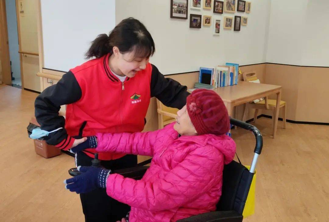 养老托幼同层搞定万里街道社区宝宝屋综合为老服务中心正式启用