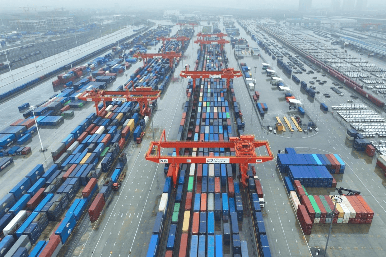 向"新"出发强基现代产业 "秦"奋图强续写丝路新篇_发展_制造_榆林