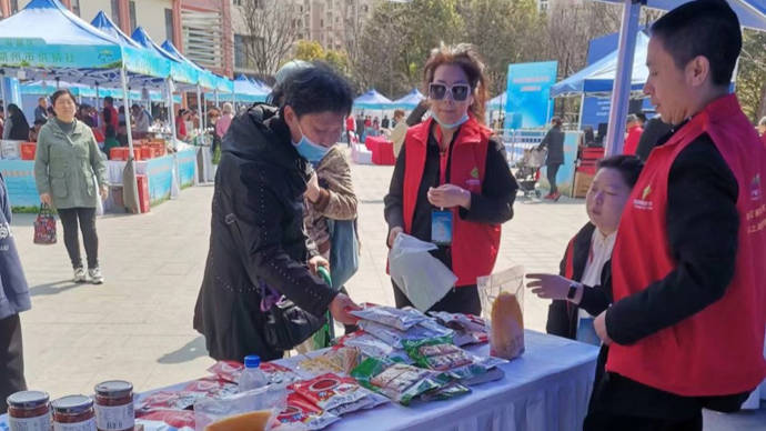 蜂蜜酸菜木耳蘑菇鹿茸来自黑土地的特色农产品来沪吆喝