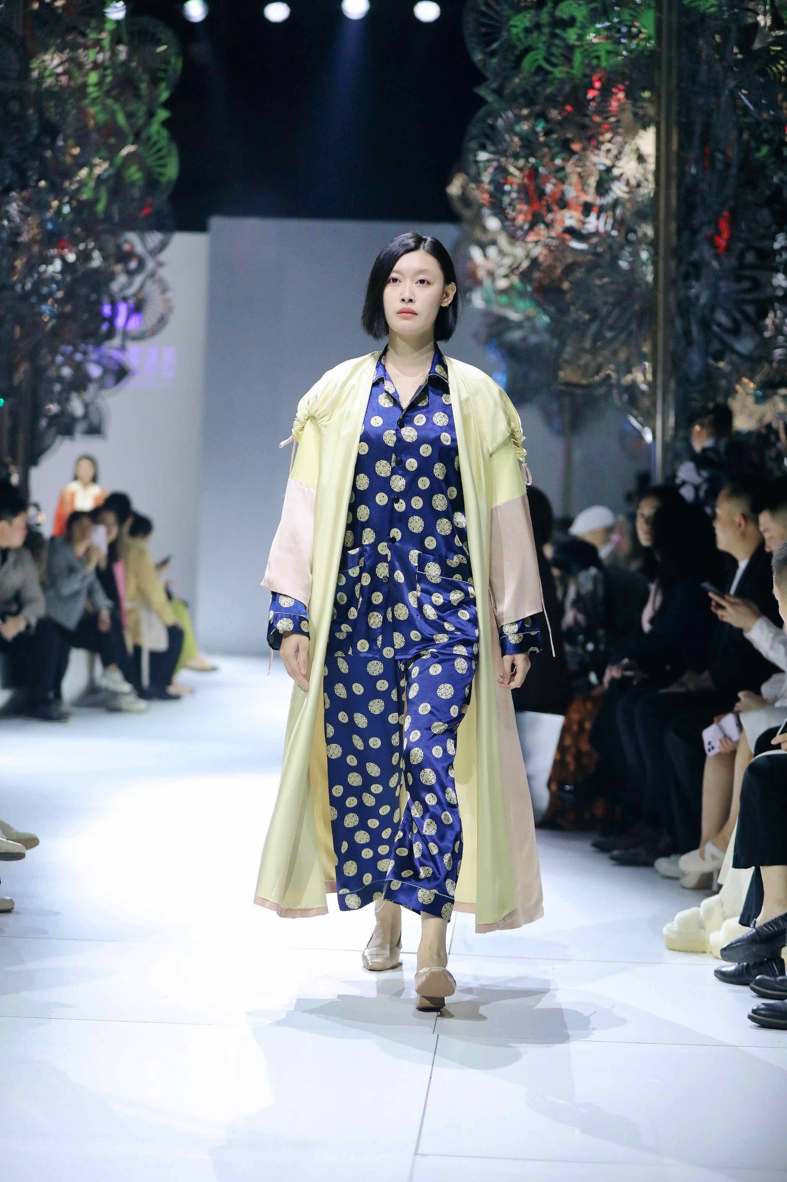 中欧联合国际设计师品牌联合秀闪耀深圳福田