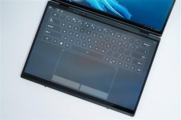 双28koled触控屏华硕灵耀14双屏笔记本图赏
