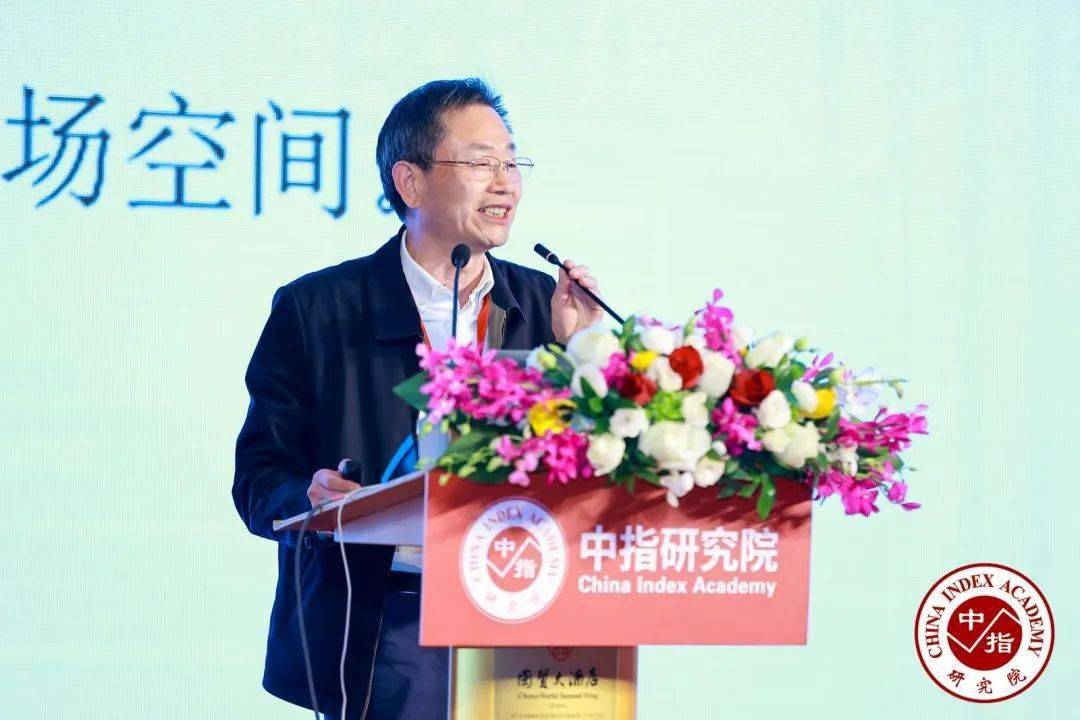 傅林江总以《做好"专,精,特"的房产服务商