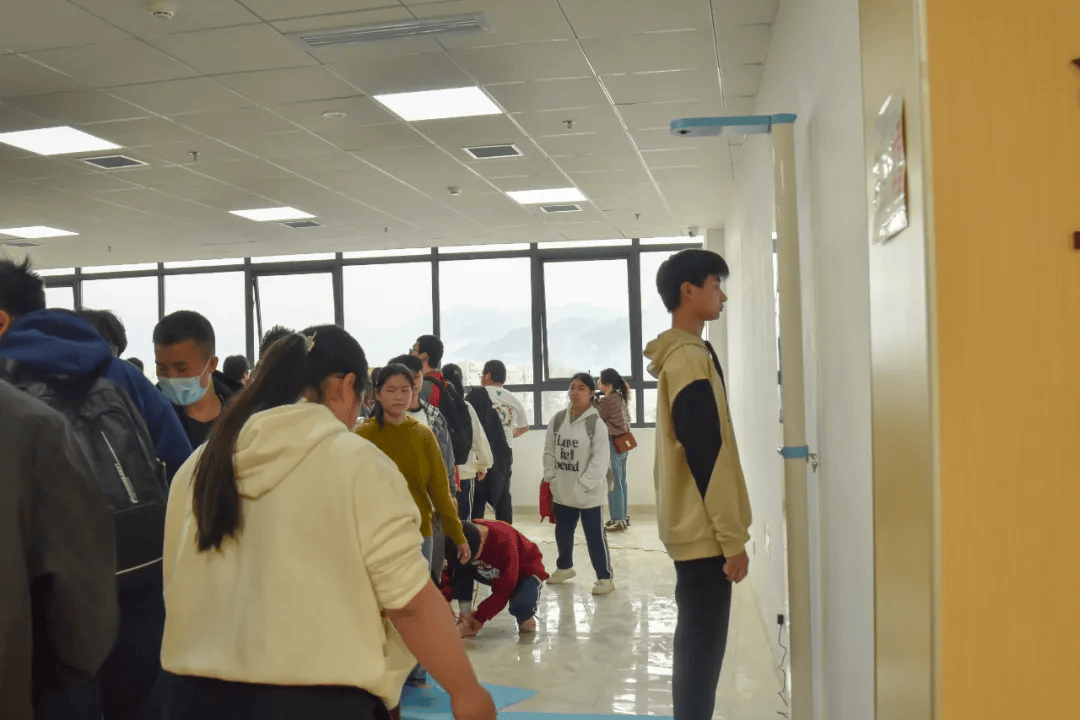 天柱县3439名考生开始高考体检